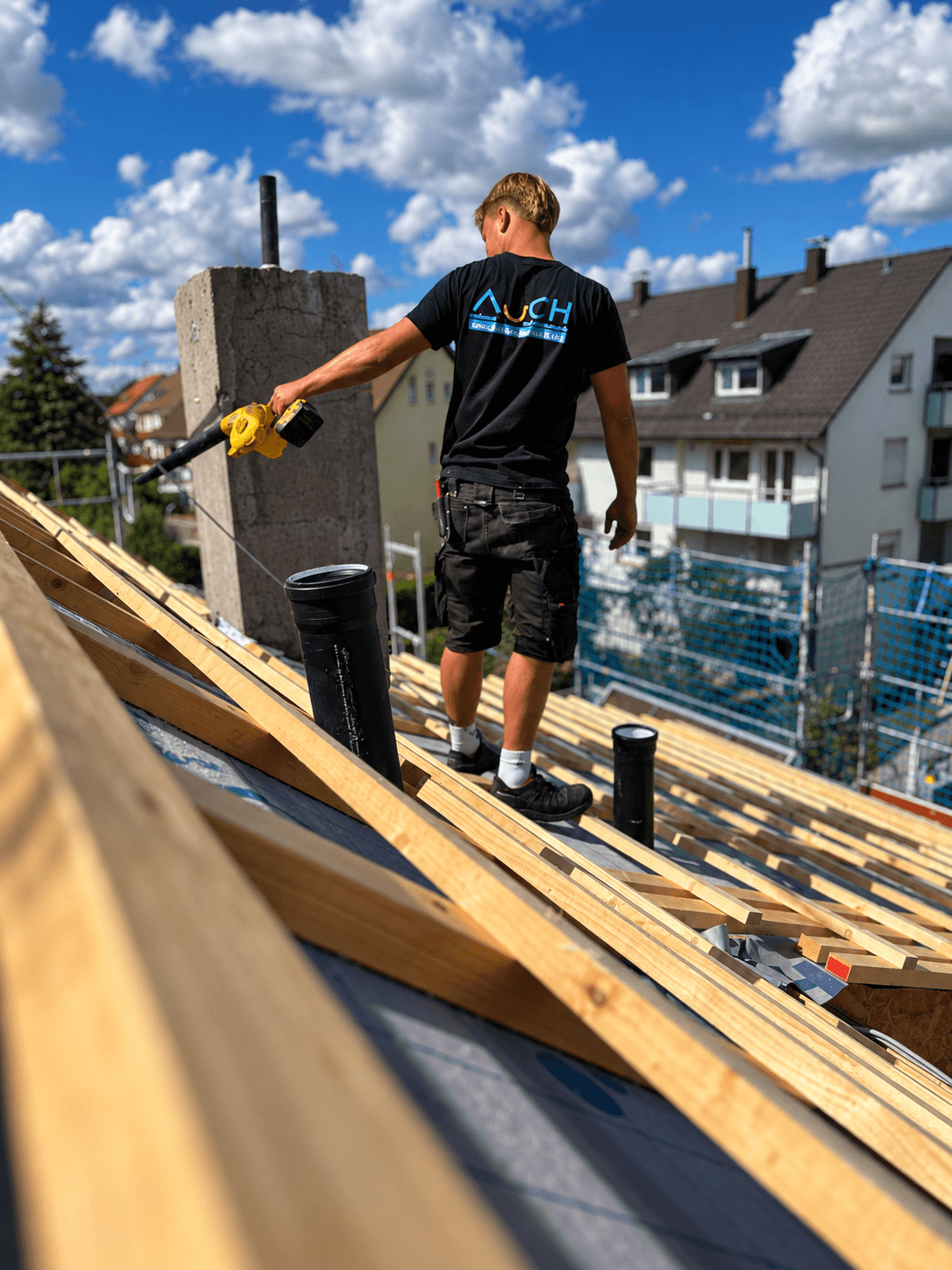 Dachdecker Auch im Einsatz auf einer Baustelle